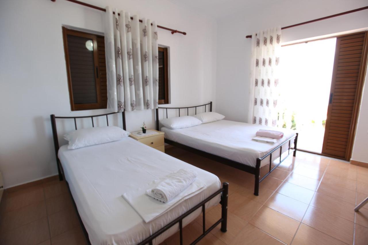 Hotel Lagjini Lukove Luaran gambar