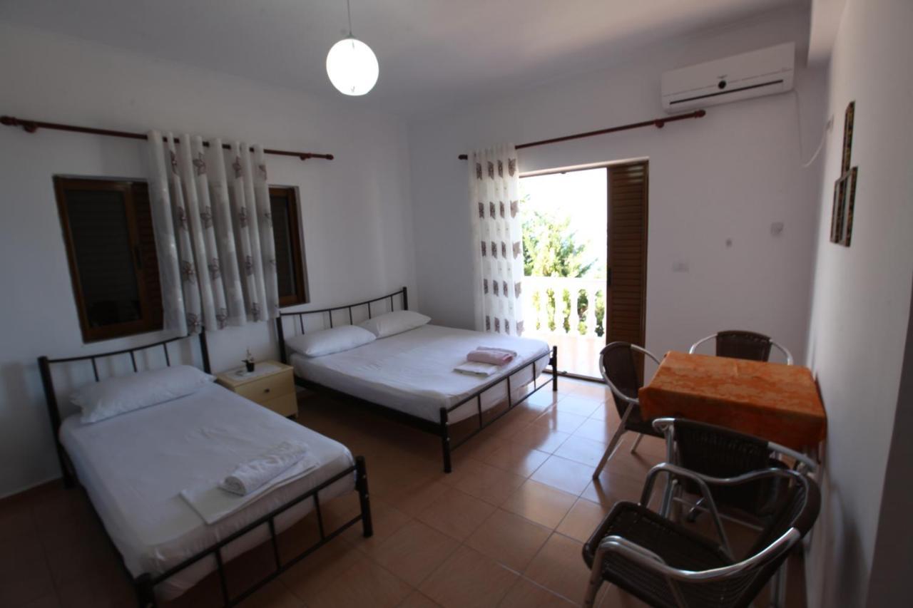 Hotel Lagjini Lukove Luaran gambar
