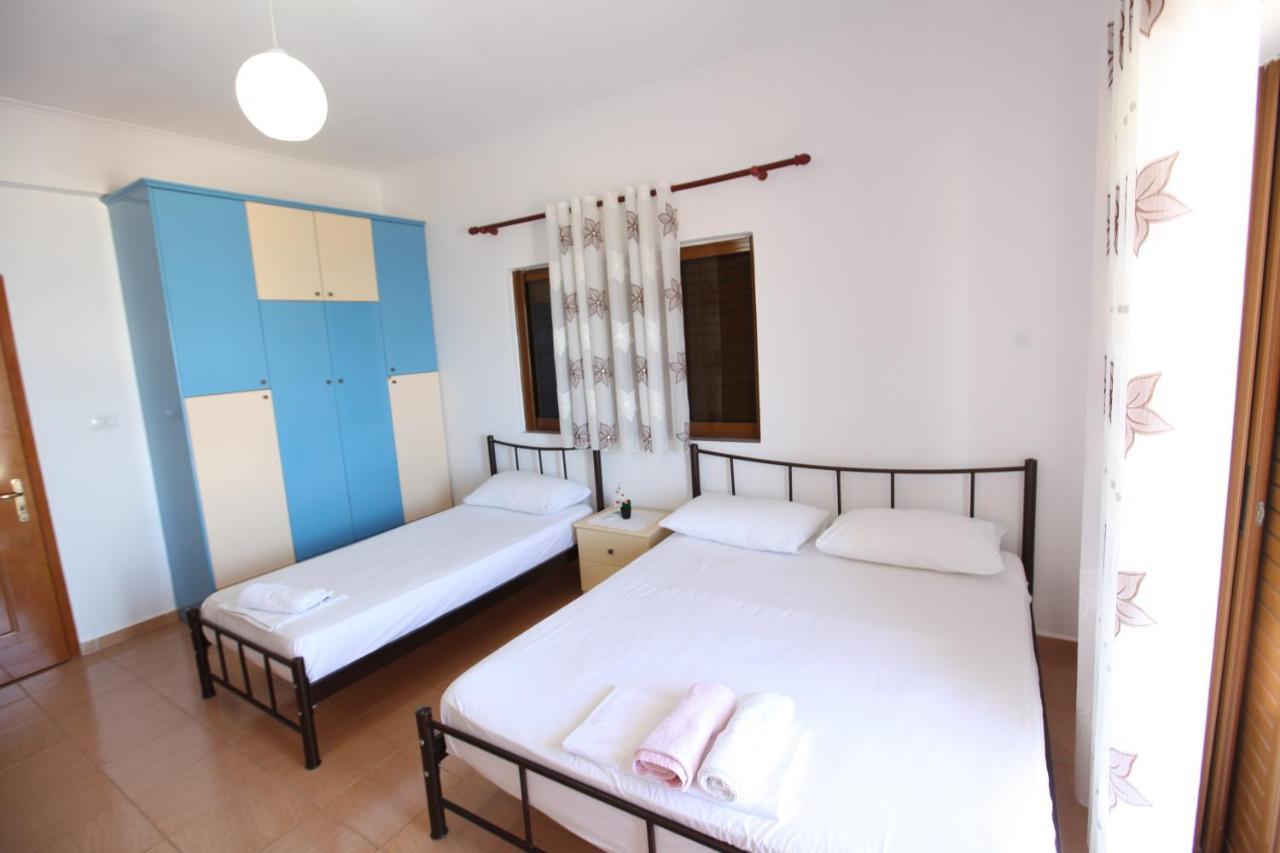 Hotel Lagjini Lukove Luaran gambar