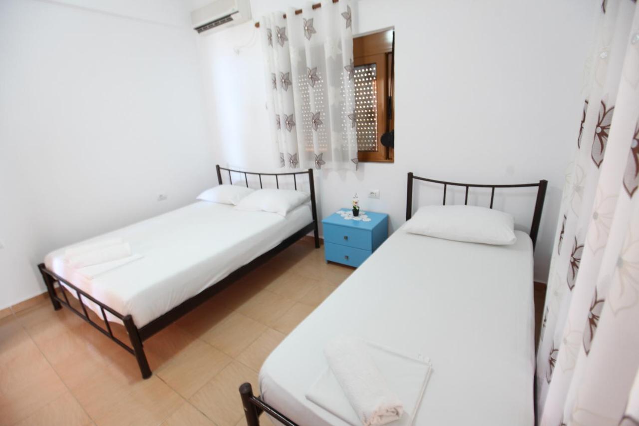 Hotel Lagjini Lukove Luaran gambar