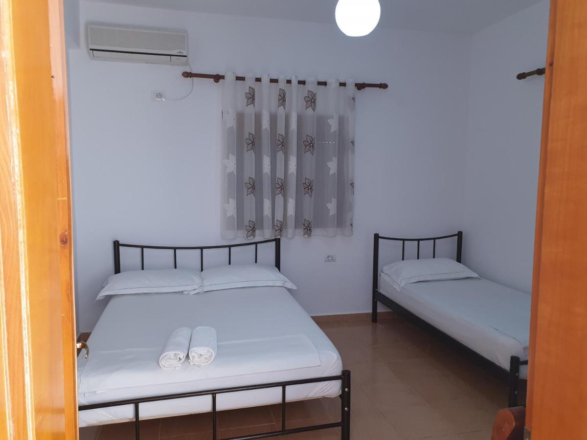 Hotel Lagjini Lukove Luaran gambar